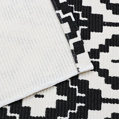 Indoor Outdoor Striped Rug 59x89 Inches