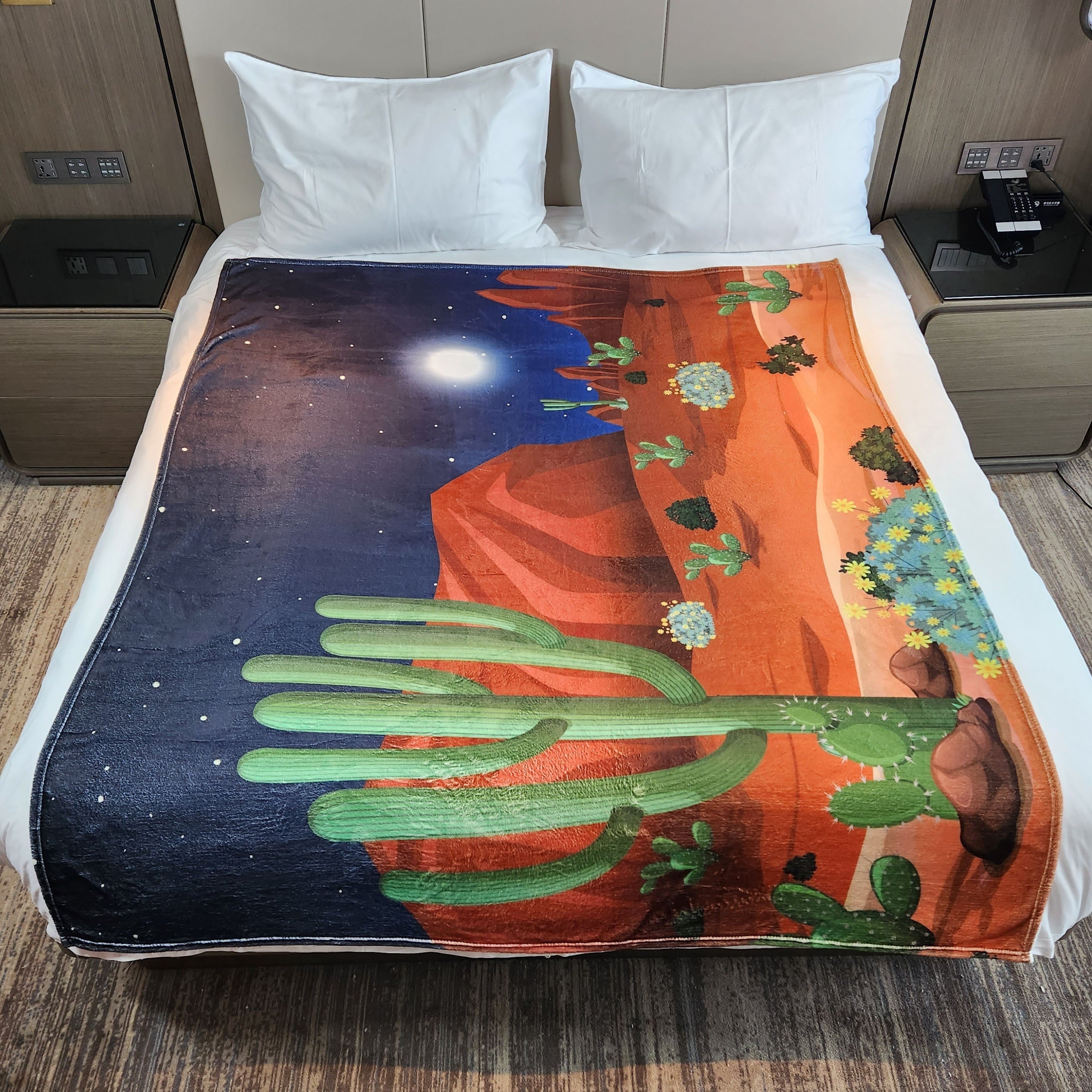 Cute Cactus Flannel Leisure Blanket - Soft & Cozy for Home, Travel, Office