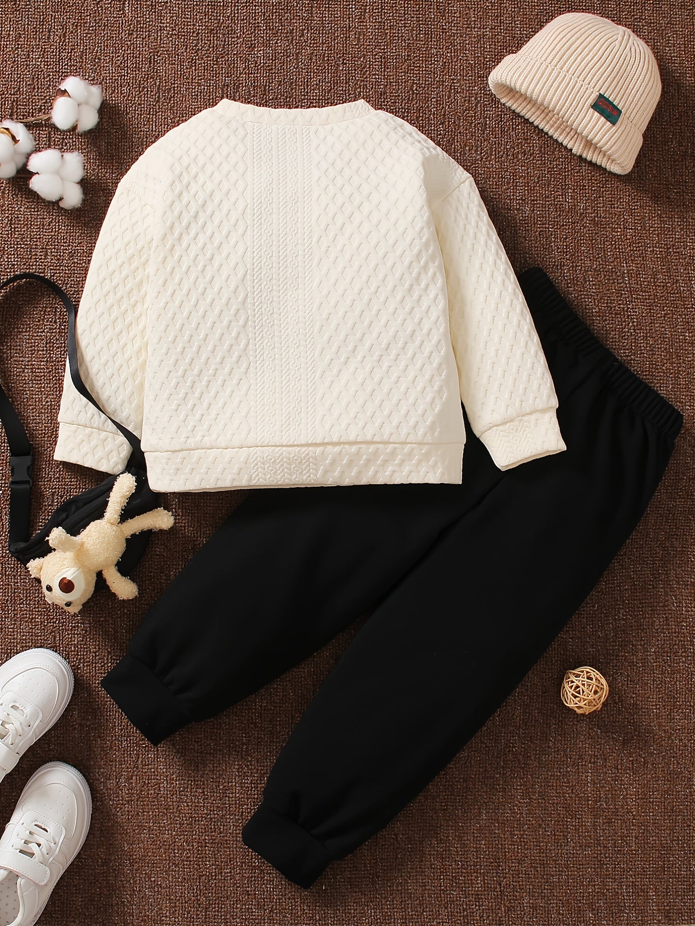 Boy's Cable Knit Sweatshirt & Toy Bear Bag & Sweatpants Set