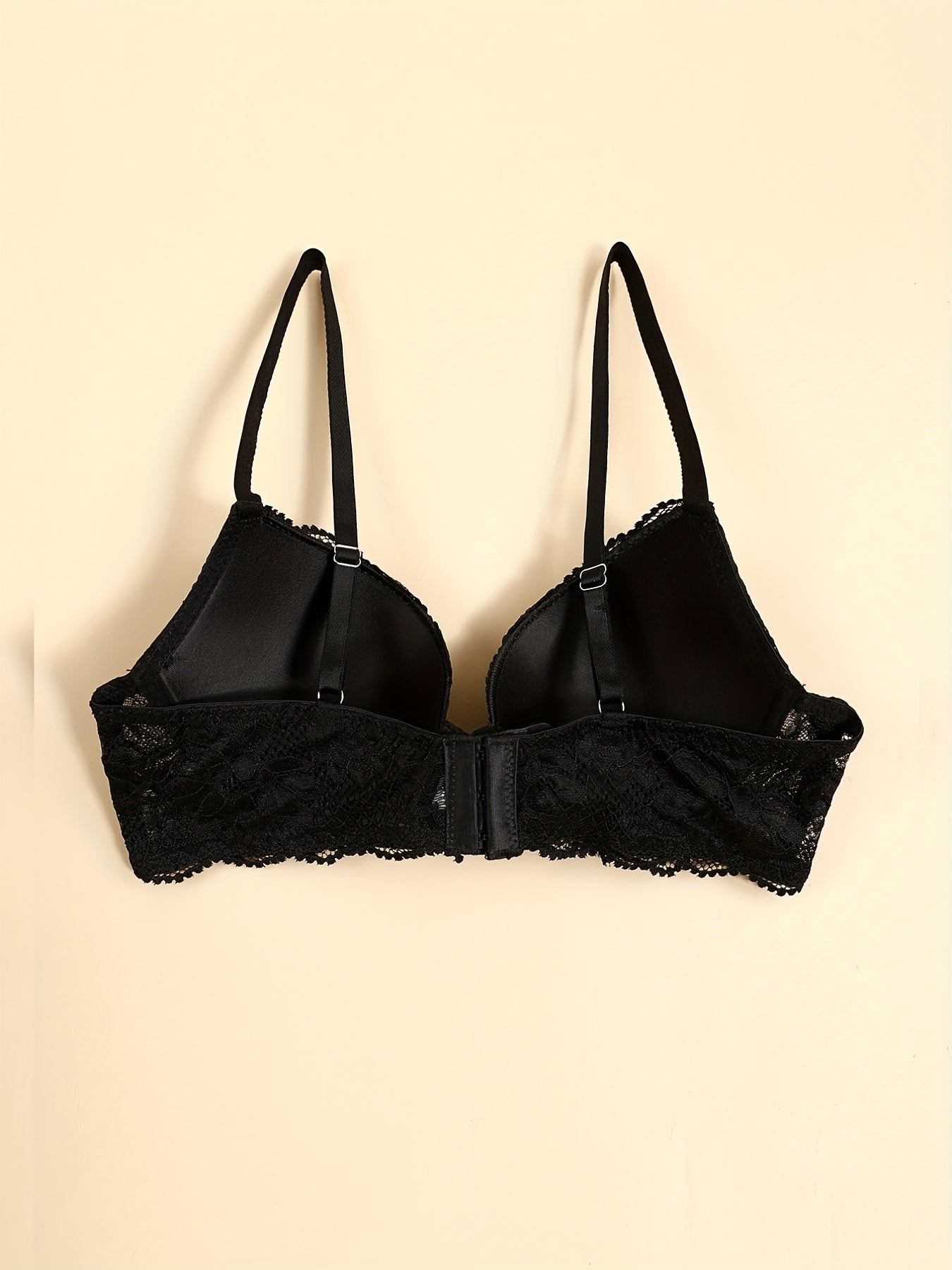 Floral Lace Push Up Bra with Scallop Trim