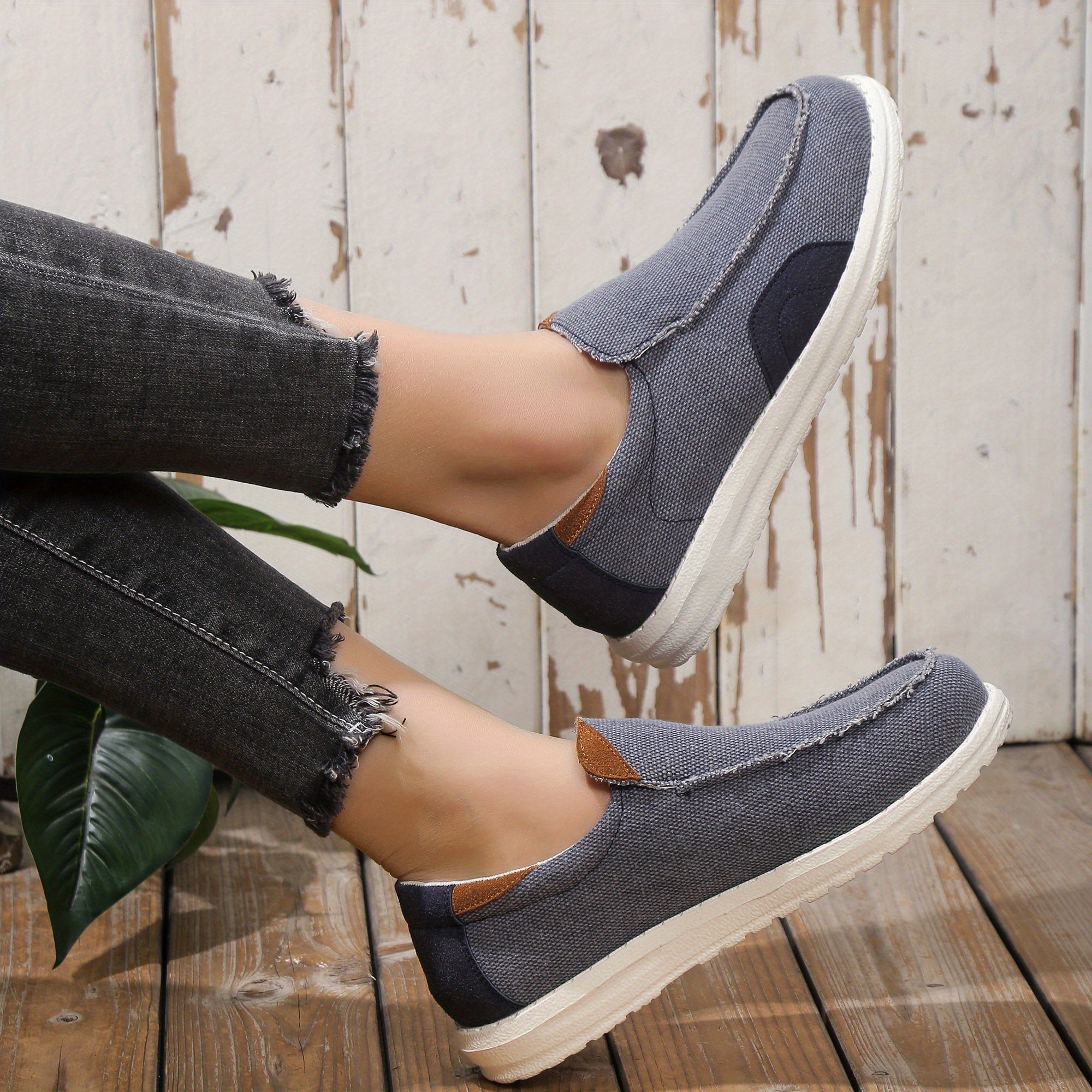 Men's Canvas Loafer Shoes Lightweight Non slip Sneakers