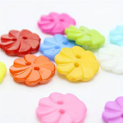 100pcs 13MM Mixed Plastic Button Roll Flower DIY Button Material Bag Decoration