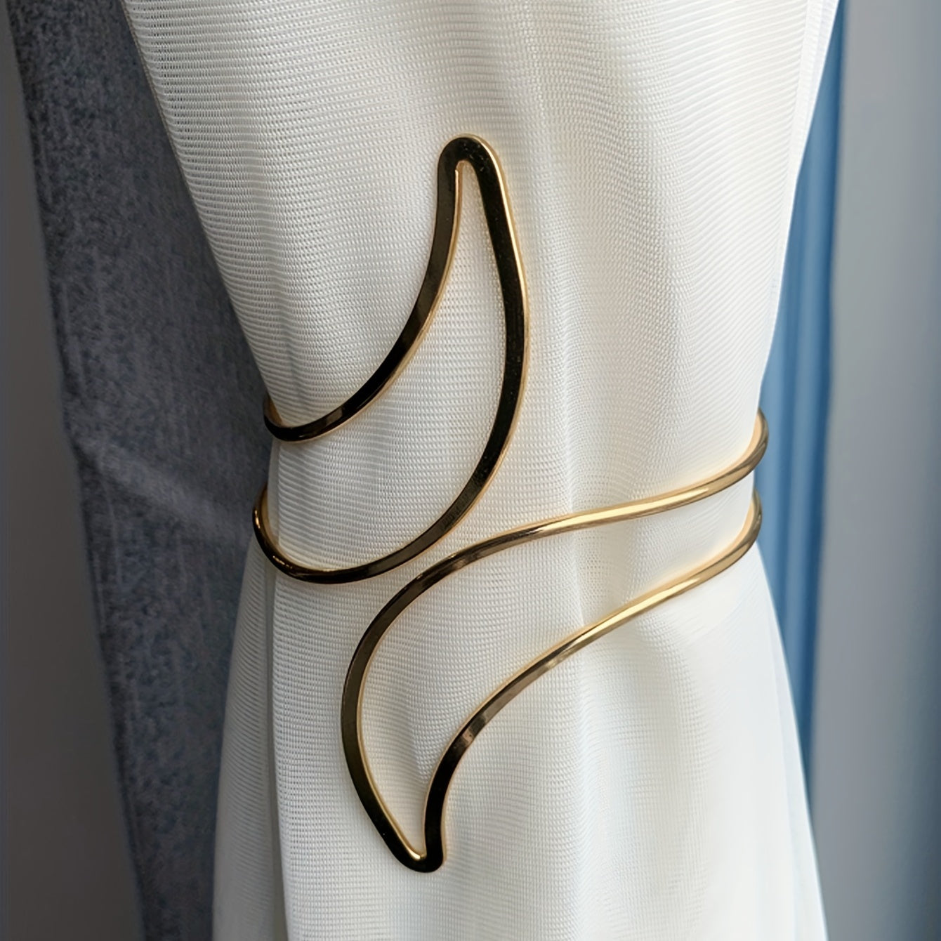 1pc Geometric Pattern Golden Curtain Tieback