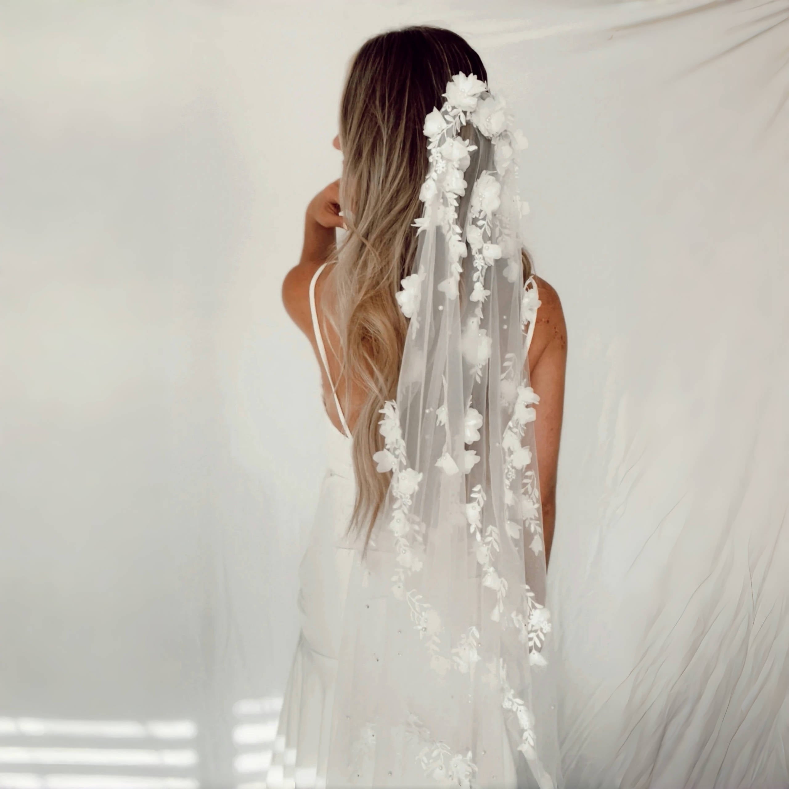 Handcrafted Flower Bridal Veil with Faux Pearls Lightweight