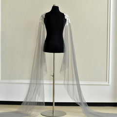 Lace Appliqu Bridal Veil with Pearls