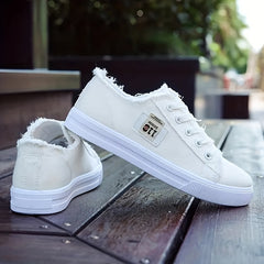 Women's Letter Patched Skate Shoes Raw Trim Lace Up Flatform Sneakers