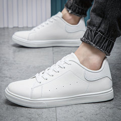 Men's Minimalist Skate Shoes Non Slip Sneakers