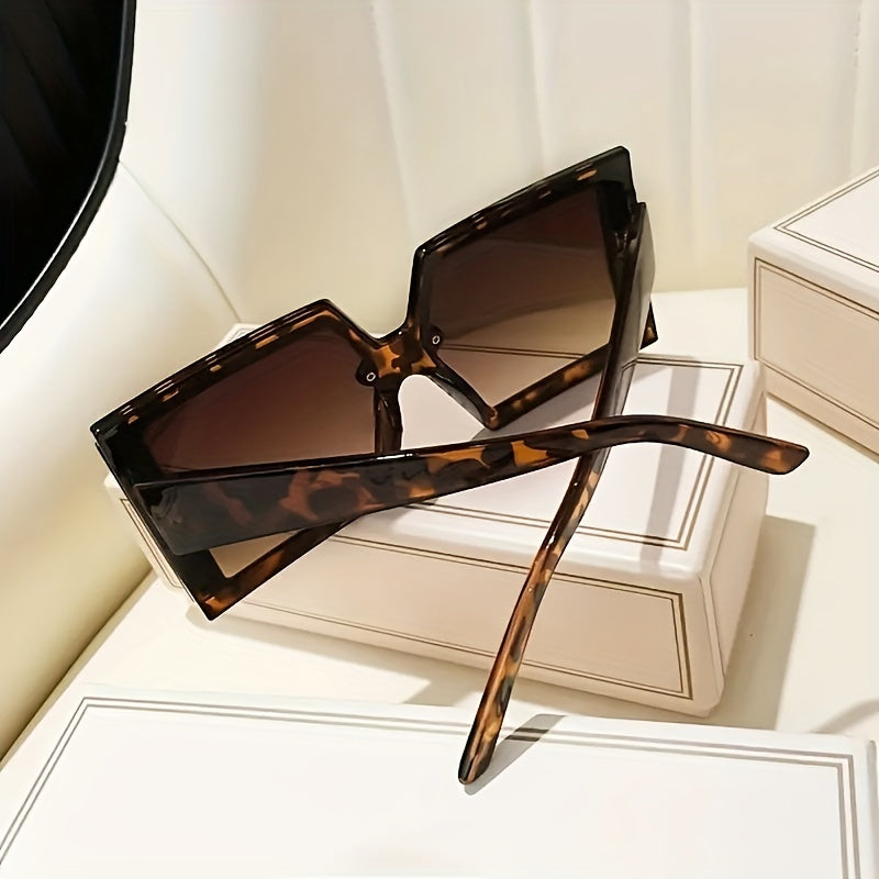 Vintage Oversized Square Sunglasses Gradient Lens UV400