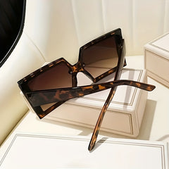 Vintage Oversized Square Sunglasses Gradient Lens UV400