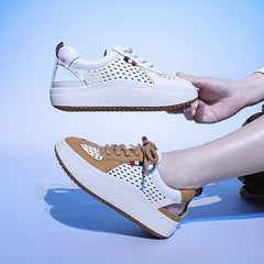 Women's Leather Hollowed Sports Sandals Flat Soles Outdoor Wear