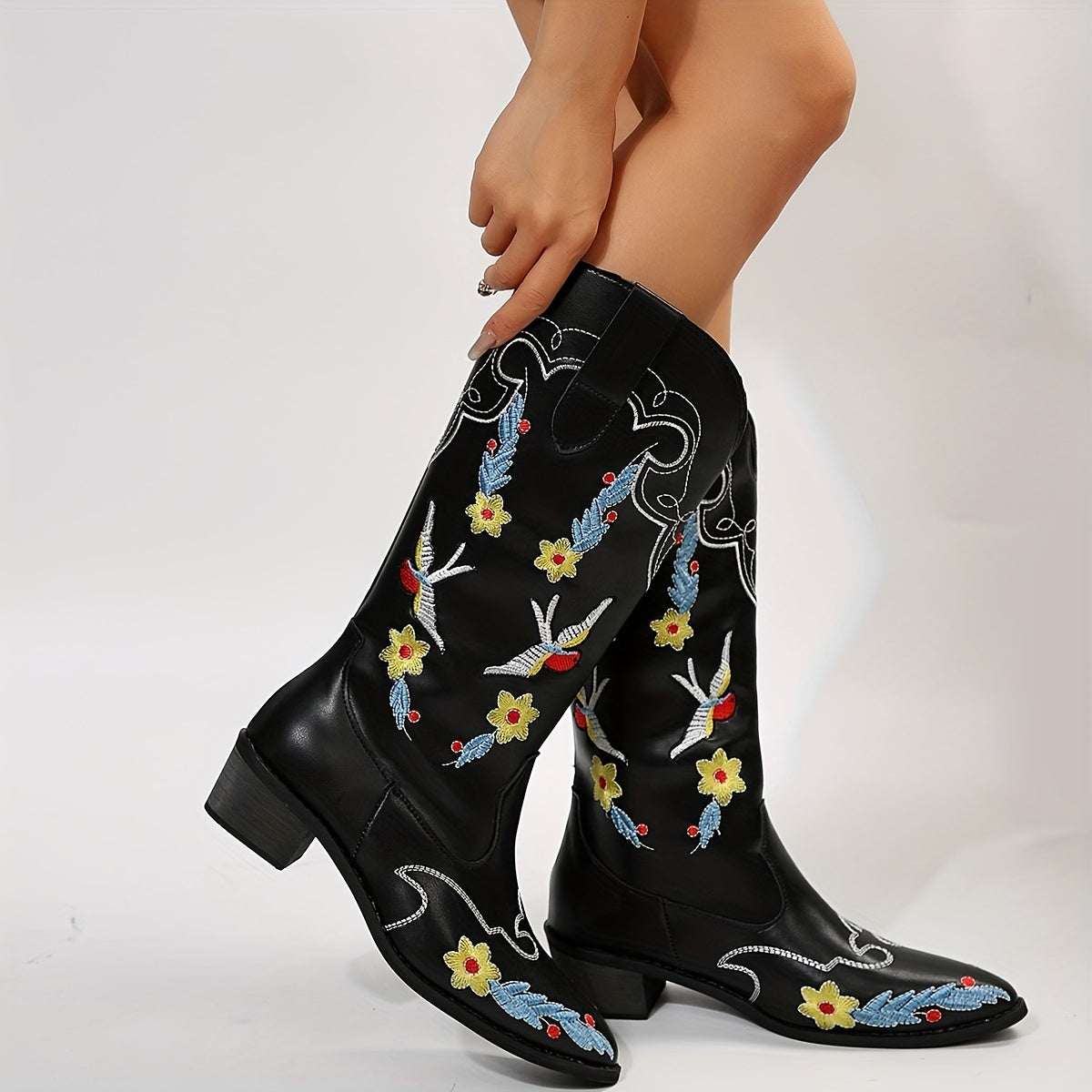Women's Embroidered Floral Boots Chunky Heel Pointed Toe Faux Leather Shoes