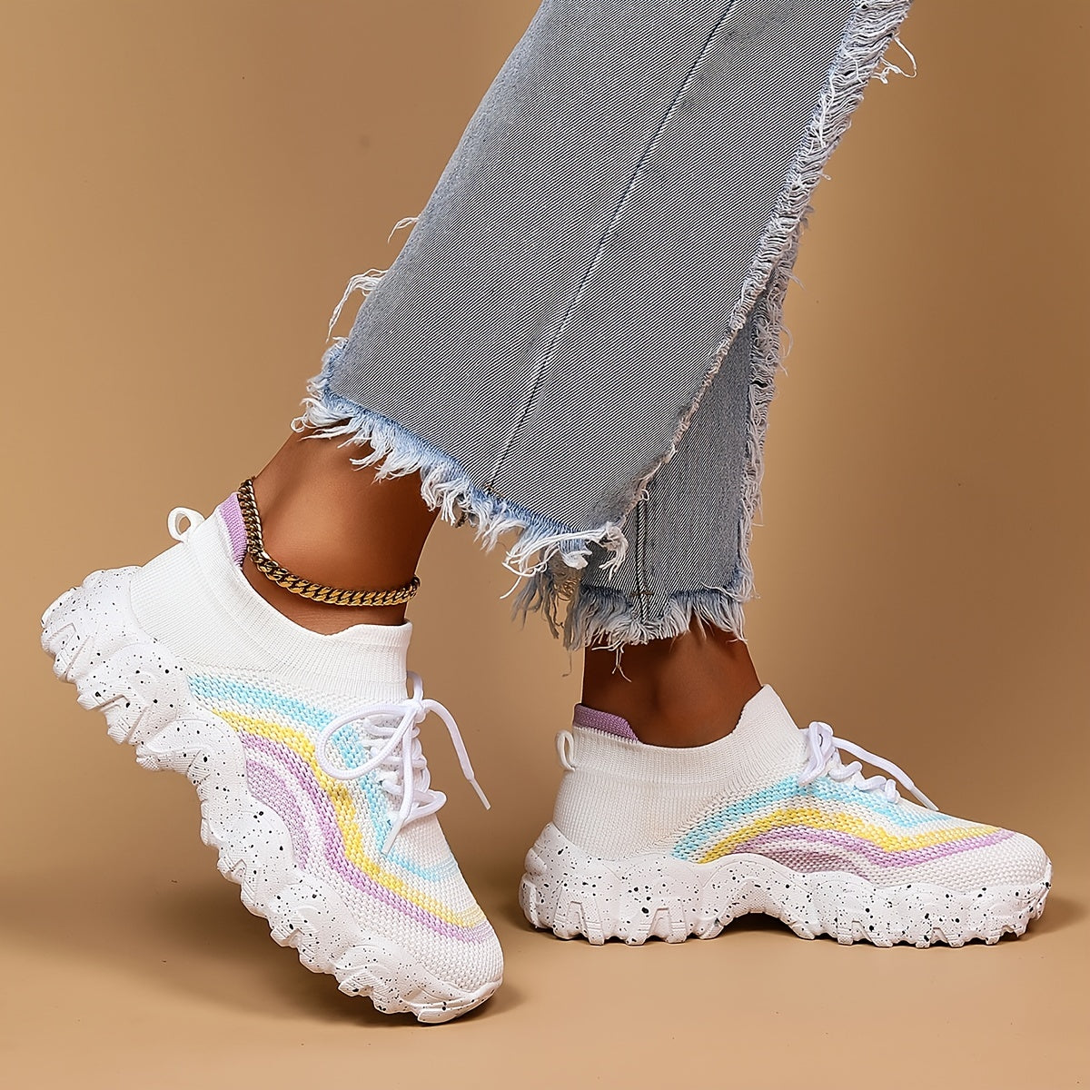 Women's Comfort Lace-Up Sneakers Breathable Walking Shoes