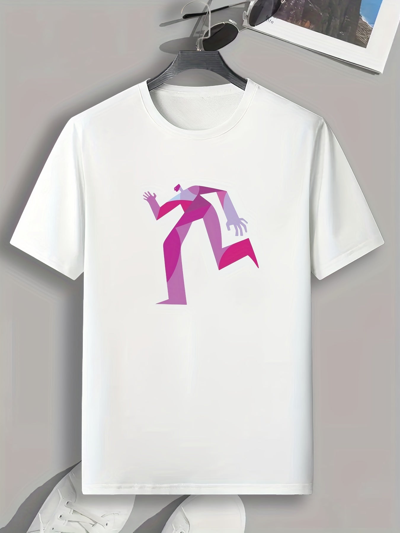 Geometric Runner Print Men's Comfy T shirt for Summer