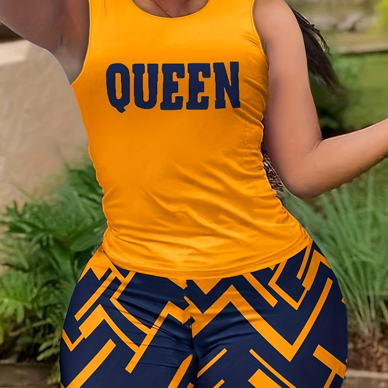 2 Pcs Letter Print Crew Neck Tank Top & Abstract Print Shorts Set