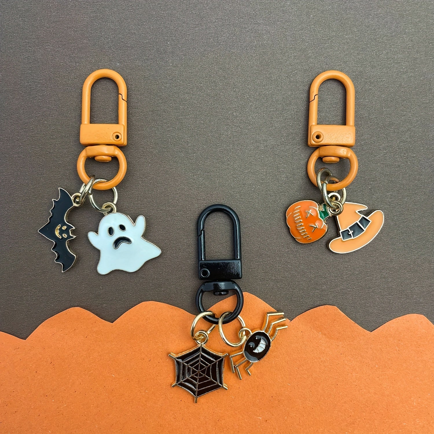 Creative Witch Pumpkin Spider Bat Keychain Wallets Backpacks Car Keys Pendant