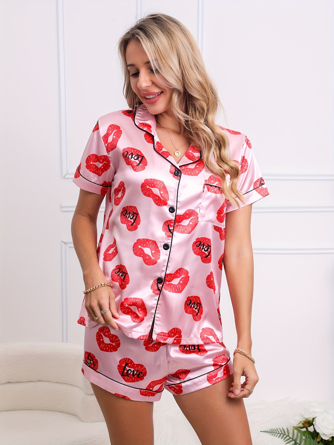 Lips Print Pajamas Set Short Sleeve Top & Shorts