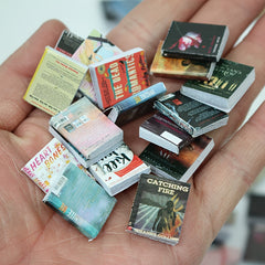 5pcs Mini Dollhouse Flip Magazine Novel Props for Dollhouse Play