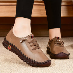 Women's Lace Up Comfort Walking Shoes Non slip Casual Suede Shoes