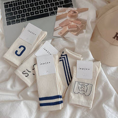 Women's Letter Pattern Crew Socks