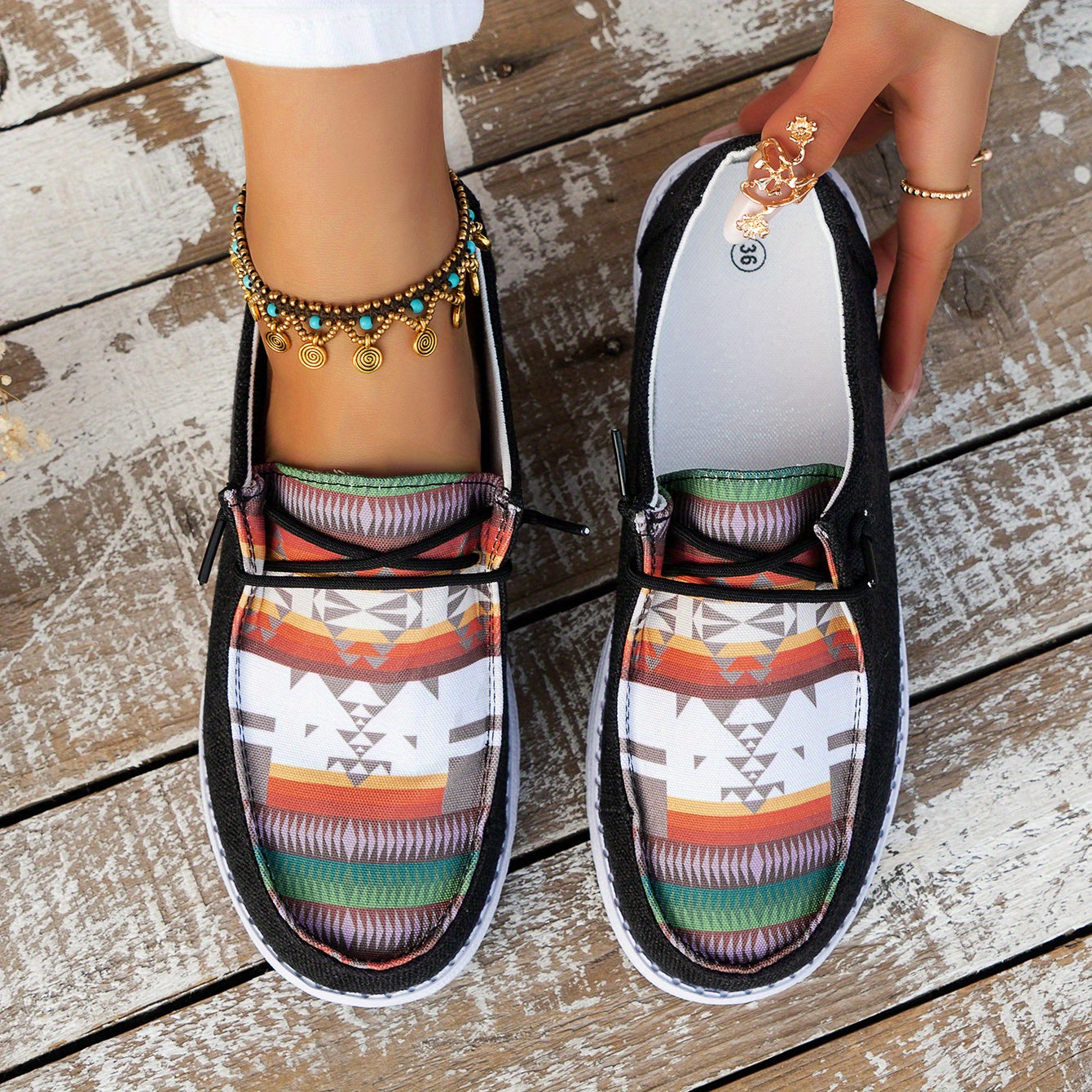 Women's Geometric Flat Loafers Round Toe Walking Shoes