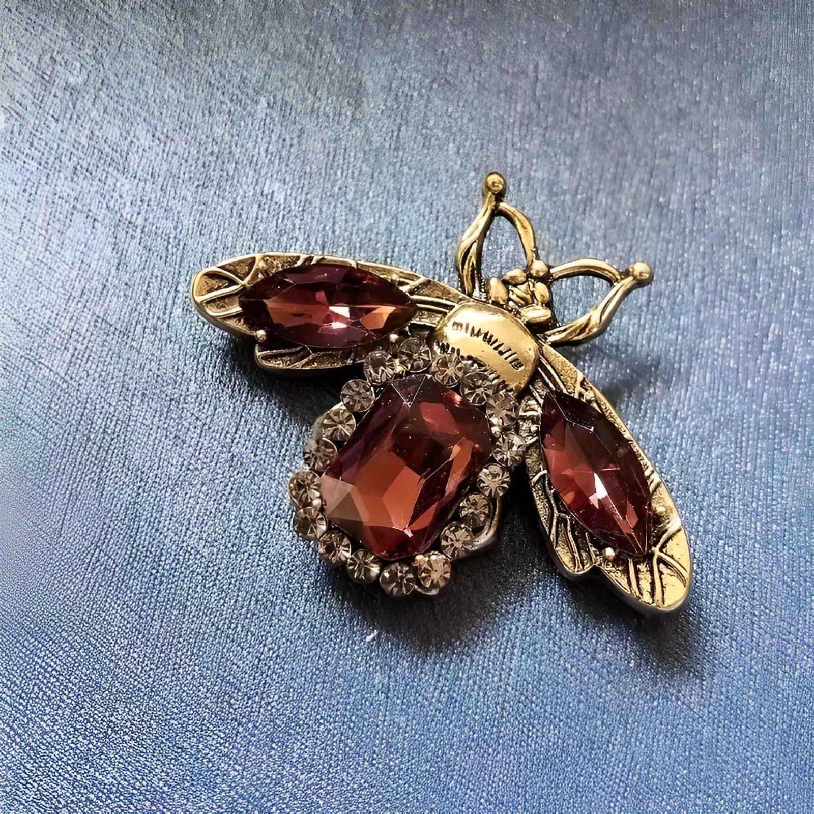 Crystal Insect Needle Retro Brooch - Bee Design