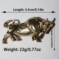 Brass Muscle Bullfighting Model Small Ornaments