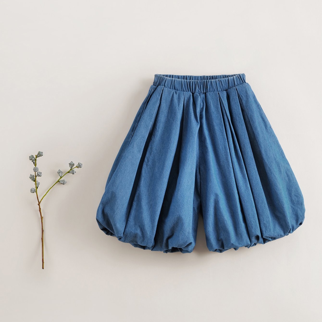 MARC&JANIE Girls Bubble Cropped Pants Elastic Band Leg & Waist Comfy Fit