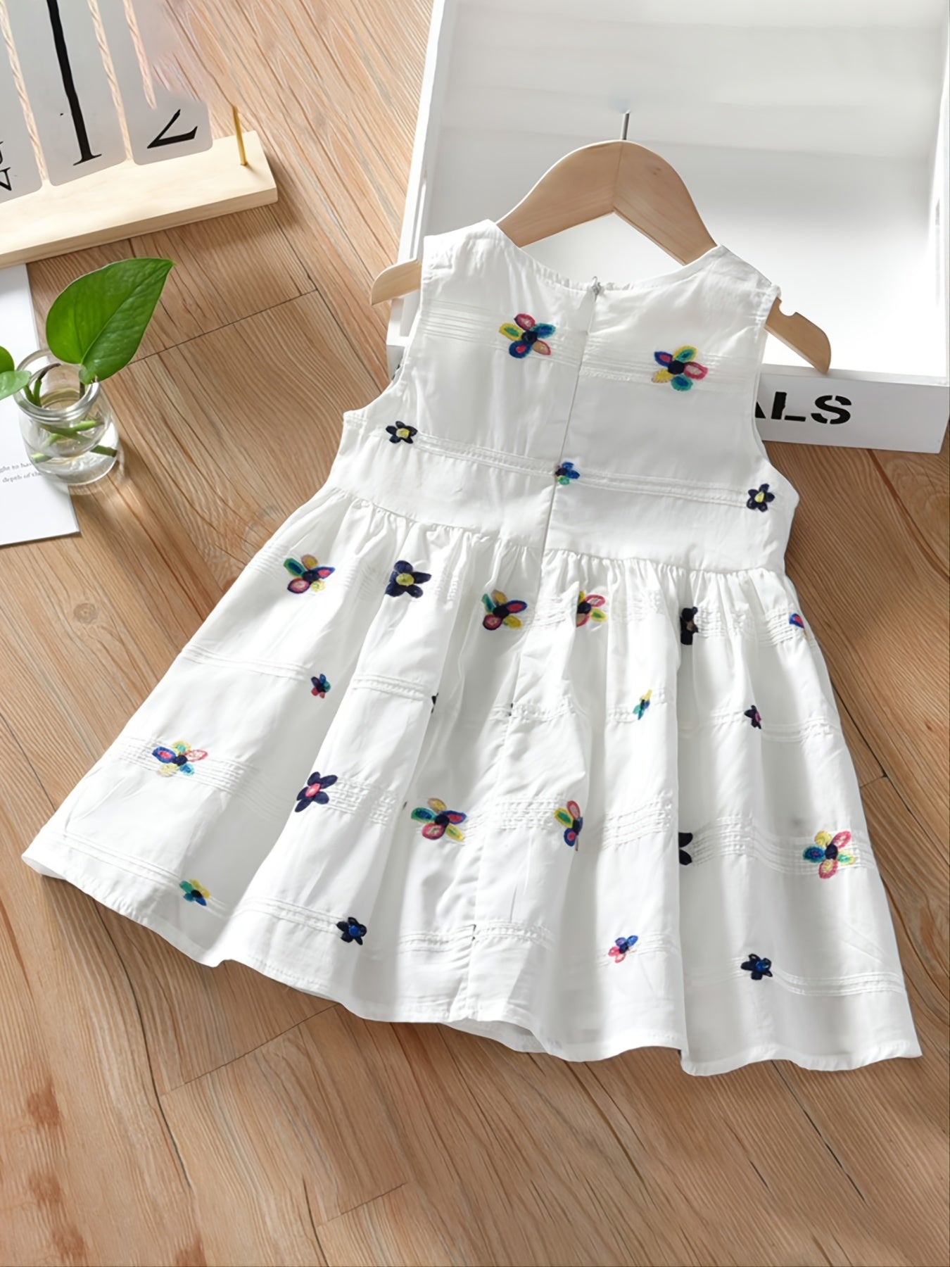 Girls Sleeveless Dress with Flower Embroidery Print