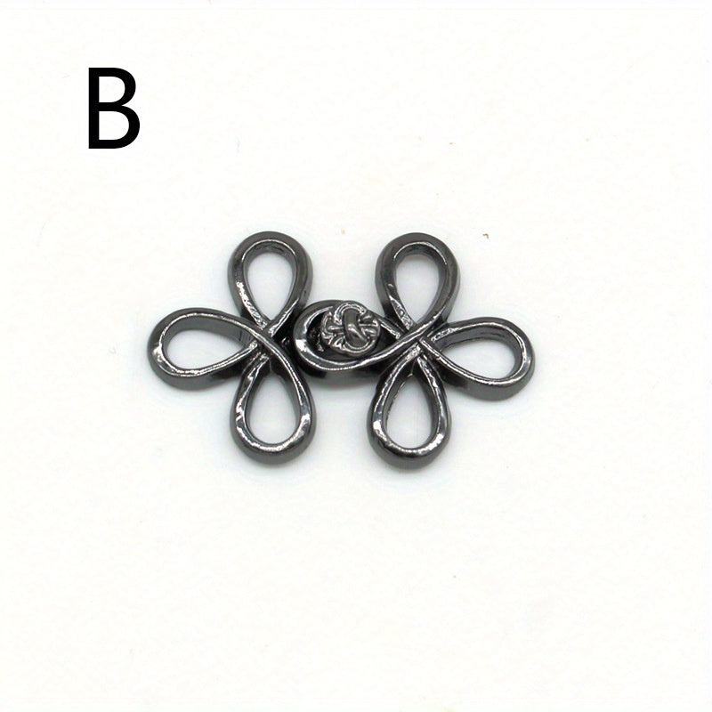 Four-leaf Clover Shawl Cloak Pair Button Hook