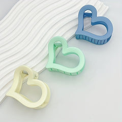 Matte Heart Shape Hair Claw Hair Holder