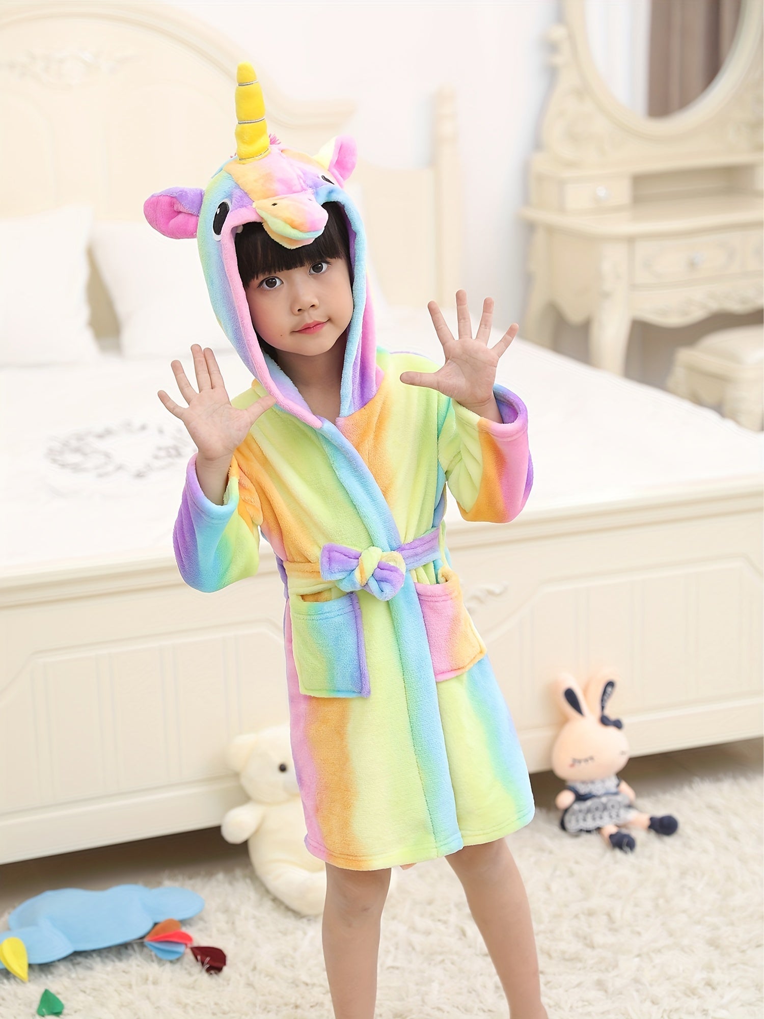 Girls Flannel Hooded Bathrobe Kids Robes Cartoon Patterned Soft Sleepwear
