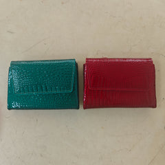 Green Croc Texture Wallet with Triple Magnetic Closure
