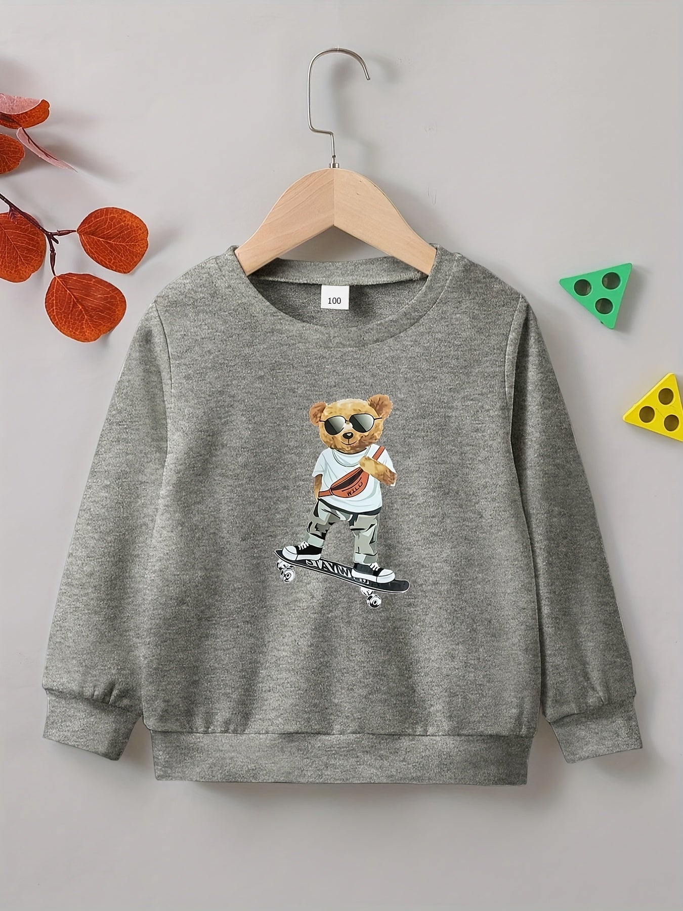 Bear & Skateboard Print Boys Pullover Sweatshirt