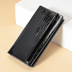 Vintage Style Leather Clutch Wallet with Wristlet Zipper