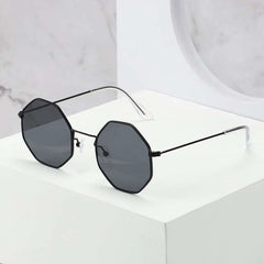 Small Metal Frame Geometric Square Sunglasses