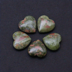 5pcs Natural Crystal Love Heart Shaped Yoga Stone Healing Crystal