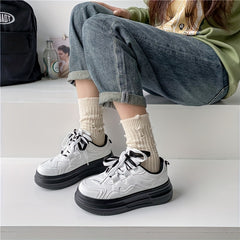 Women's Platform Skate Shoes Round Toe Lace Up Low Top Sneakers