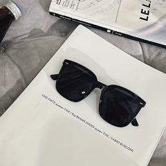Retro Square Sunglasses Rivet UV400 Sun Shades Glasses