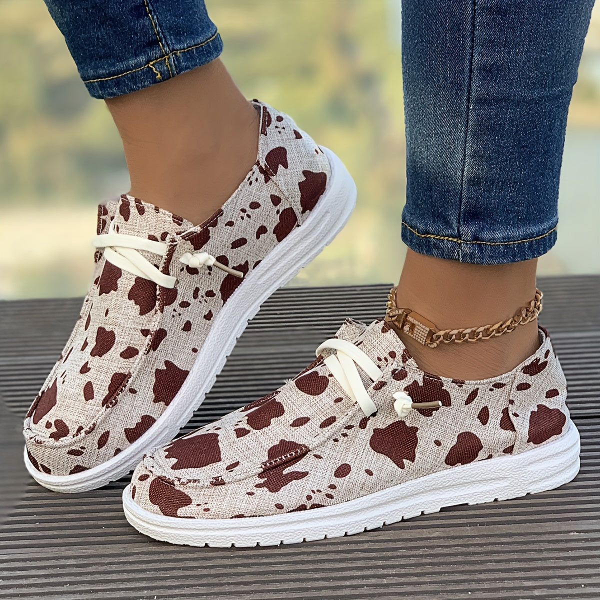 Women's Cow Spot Skate Shoes Lightweight Lace-up