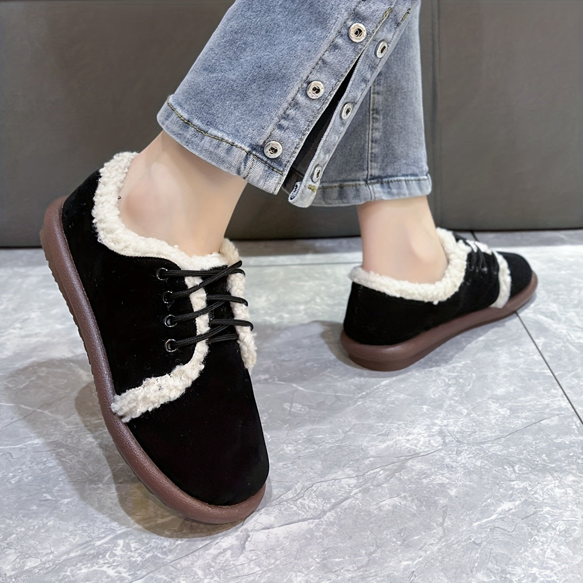 Women's Plush Lined Retro Low Top Snow Shoes