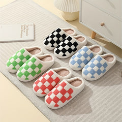 Women's Checkerboard Pattern Slippers Plush Lined Shoes