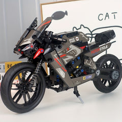 500 PCS Science & Tech Building Blocks Motorcycle Assembly Toy