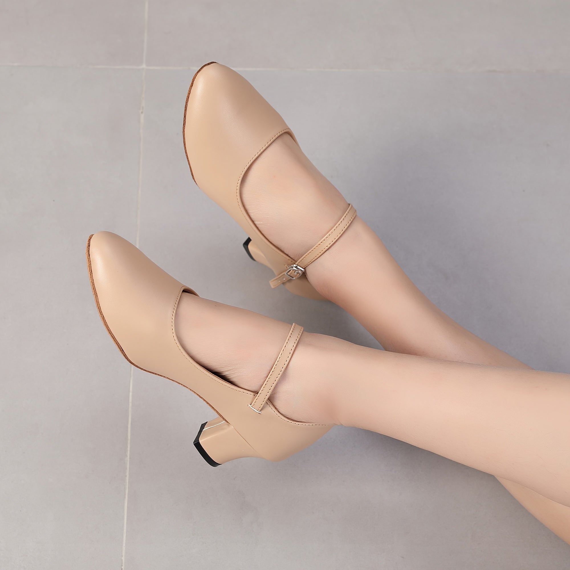 Women's Modern Dance Shoes Metal Buckle Decor Medium Chunky Heel