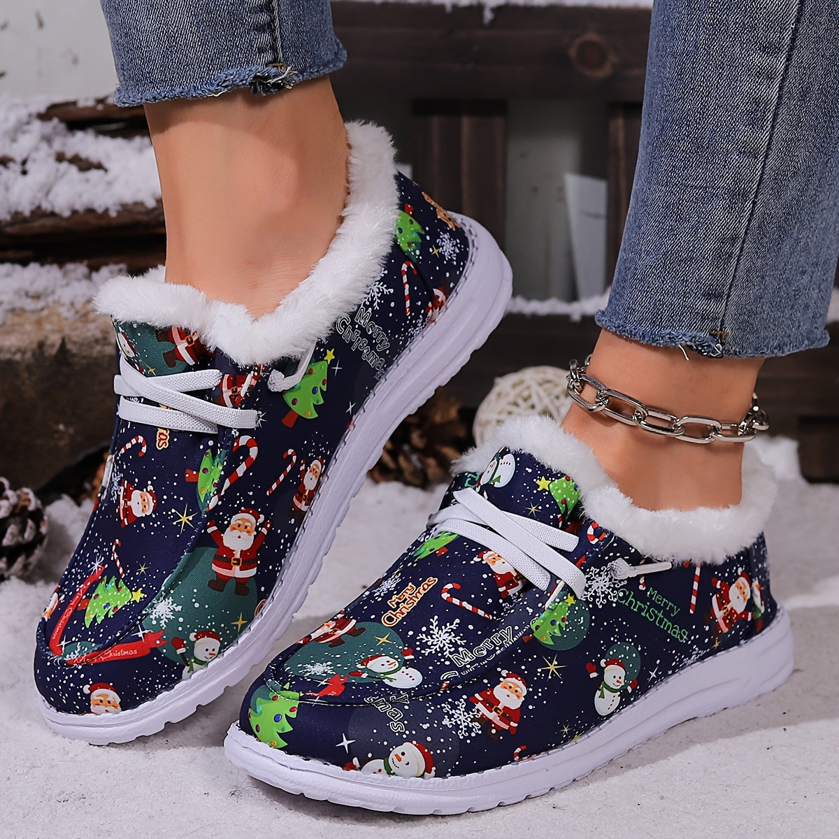 Women's Christmas Snow Boots Santa Claus Pattern Plush Comfort Flats