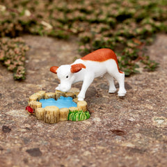 Cow Drinking Water Resin Crafts for Micro Landscape Decoration