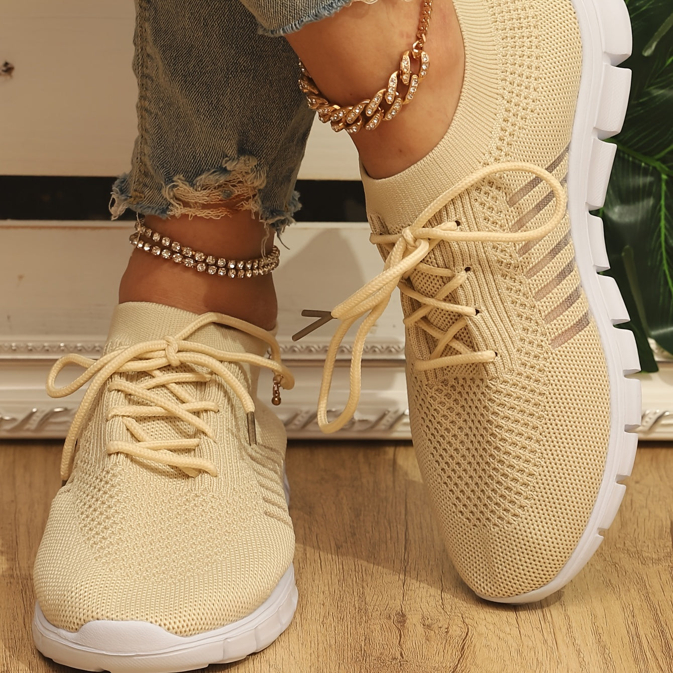 Women's Knitted Sports Shoes Comfy Solid Low Top Running Shoes