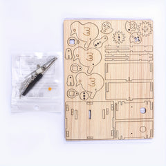 Wooden Chicken Pecking Rice Puzzle Toy with Linkage Gear Shake Handle