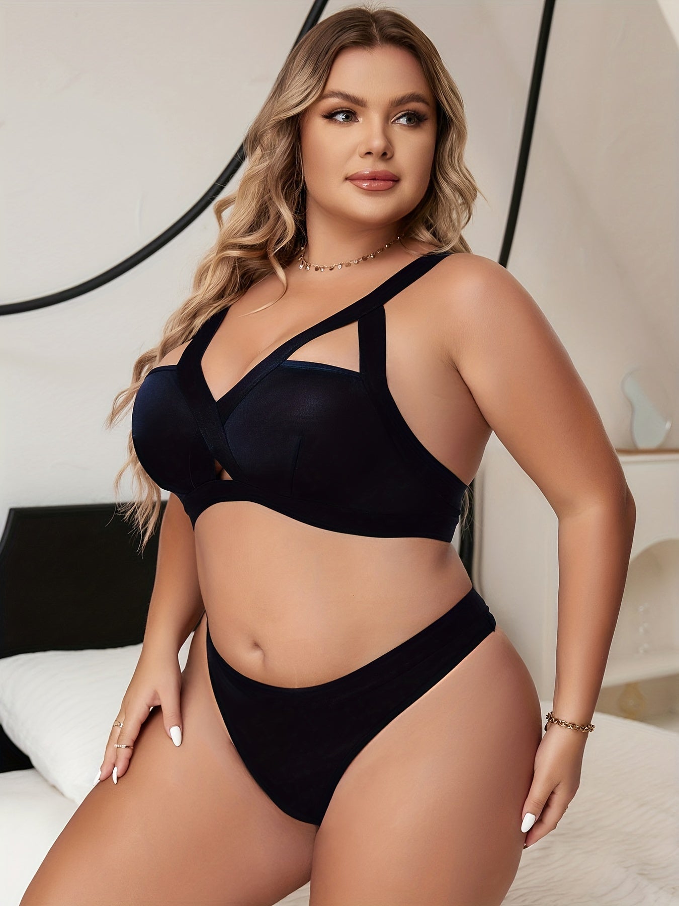 Sexy 2 Pc Set: Criss Cross Cut Out Ring Decor Bra & Underwear