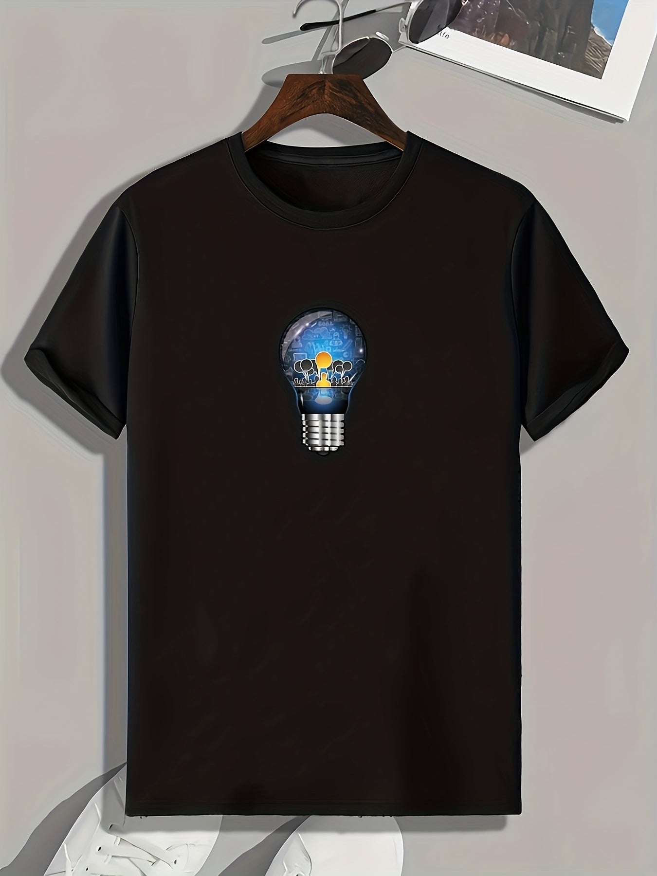 Light Bulb Print Men's Comfy T shirt Active Slightly Stretch Tee