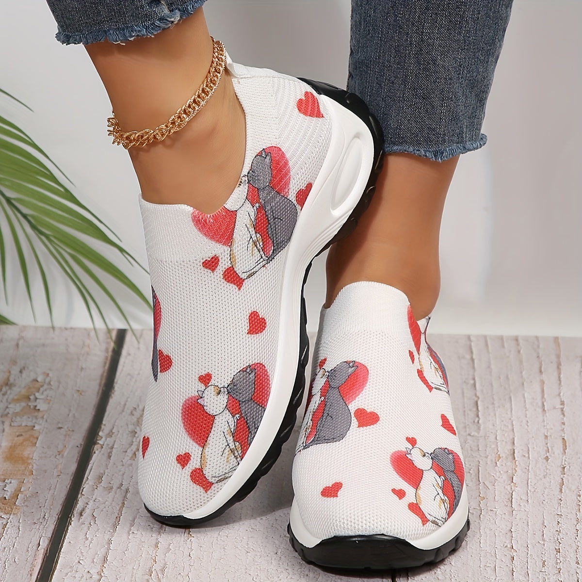 Cartoon Cat Mesh Running Shoes Lightweight Breathable Non-slip Outdoor Sport Sne